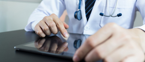 Doctors working in hospitals.