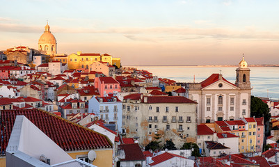 Lisbon skyline, Alafama - Portugal - obrazy, fototapety, plakaty
