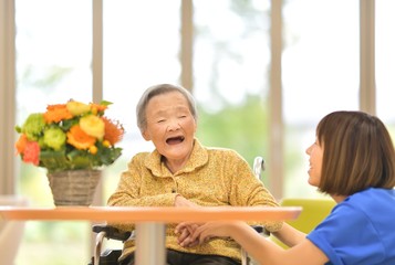 老人介護施設・母９０歳の誕生日