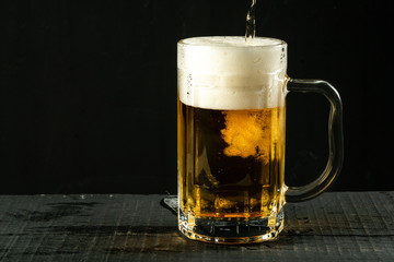 Sparkling and alcoholic beer
