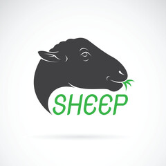 Naklejka premium Vector of sheep head design on white background. Wild Animals. Easy editable layered vector illustration.