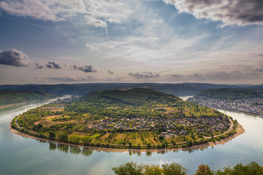 Rheinschleife II