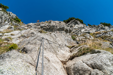 Stahlseil am Klettersteig Heini Holzer Meran Südtirol