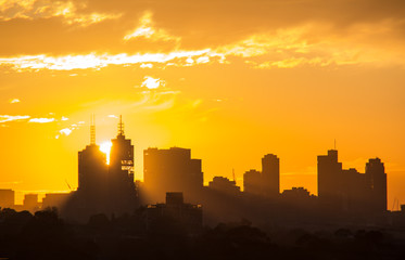 Fototapeta na wymiar Sunset through Melbourne's CBD district