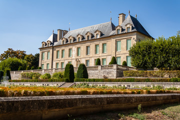 Fototapeta na wymiar Auvers sur oise's palace - France