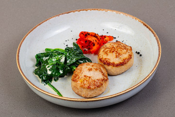 Chicken cutlet with spinach