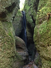 Wasserfall in der Drachenschlucht bei Eisenach 
