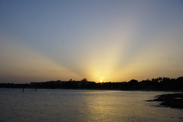 atardecer radiante