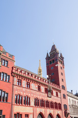 Obraz premium Basel, Rathaus, Marktplatz, Altstadt, Stadt, Grossbasel, Basel-Stadt, Wochenmarkt, Stadtrundgang, Schweiz