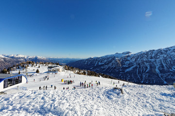 Kurort w Alpach, Włochy © ankir86
