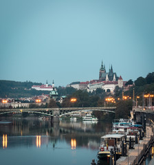 Fototapeta na wymiar Schloss in Prag (Skyline)