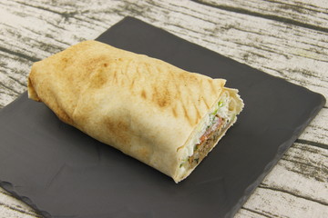 Sandwich pita falafel