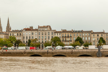 Naklejka na ściany i meble Port de Bordeaux, France