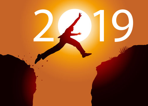 Carte de vœux 2019, un homme saute par dessus un gouffre entre deux falaises devant un soleil au zénith et symbolise le passage à la nouvelle année