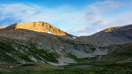 Obraz premium Hiking Mt. Democrat