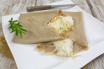 crêpes au fromage