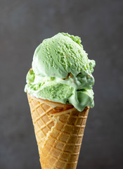 pistachio ice cream