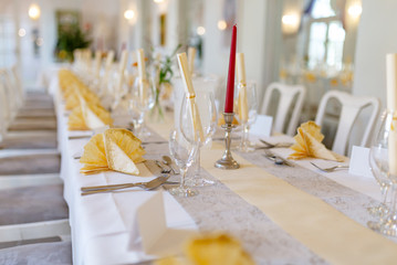 feierliche Festtafel