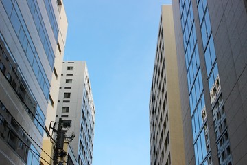 Fototapeta premium 東京 都会の風景 立ち並ぶビル