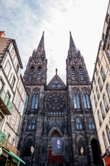 Fototapeta premium Cathédrale Notre-Dame-de-l'Assomption à Clermont-Ferrand