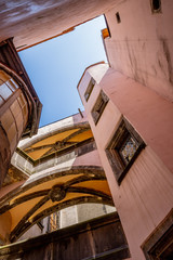 Fototapeta premium Dans les rues de Clermont-Ferrand