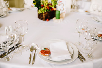 Table setting for an event party or wedding reception. 