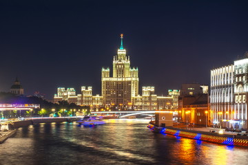 Obraz premium Kotelnicheskaya Embankment Building (one of seven Stalin scyscrapers) at night, Moscow, Russia