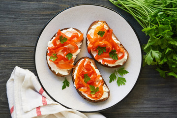 Bruschetta with baked bell pepper and cheese      