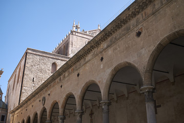 Fototapeta premium Monreale, Italy - September 11, 2018 : View of Monreale cathedral