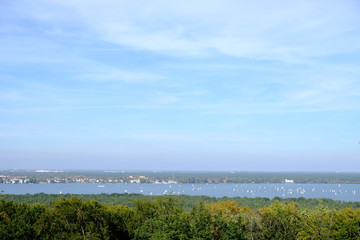 Fototapeta na wymiar view to a lake