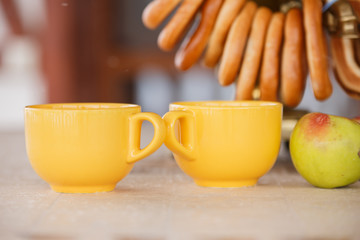 breakfast with bagels and a samovar