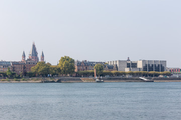 Obraz premium Skyline von Mainz am Rhein