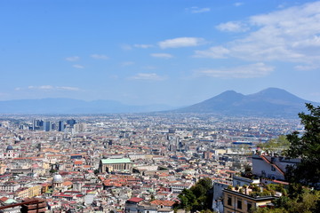 Fototapeta na wymiar vue panoramique de Naples (Italie)