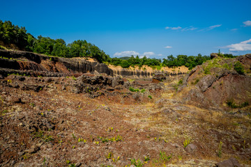 Balade dans le Volcan de Lemptégy