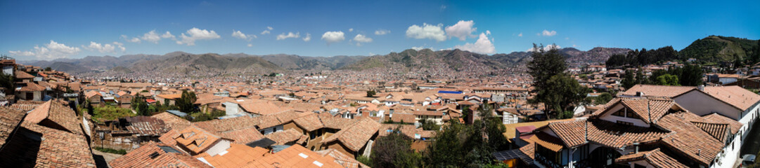 Fototapeta na wymiar panorama of red roof houses of cuzco city peru