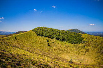 Obraz premium Randonnée au Puy Pariou en Auvergne