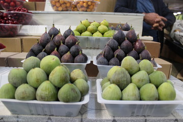 Fresh fig fruit ripes