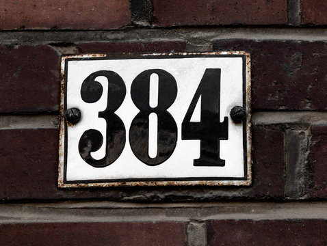 Hausnummer 384