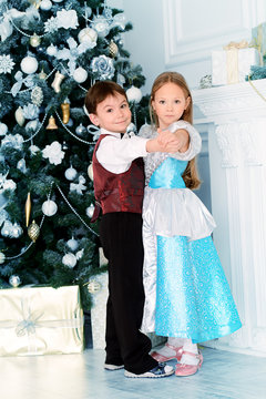 dancing brither and sister