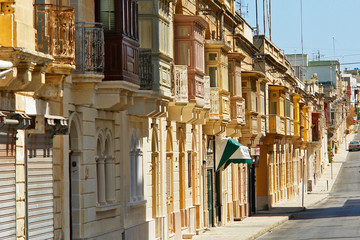 Typowa zabudowa ulicy maltańskiej © robnaw