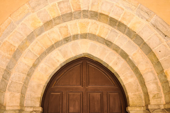 Portada de la iglesia de San Nicolás, Pamplona, Navarra, España