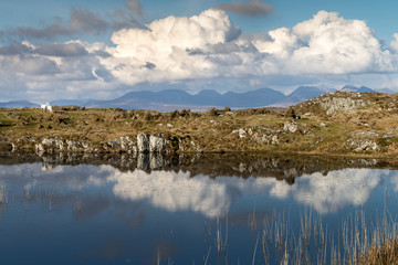 Obraz premium Ireland, Galway, Letterfrack, Connemara National Park, 3 October 2018, Diamond Hill.Diamond Hill is a popular walking destination and attracts Irish hikers and foreign tourists. 