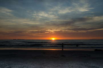 Fototapeta na wymiar Beach sunrise