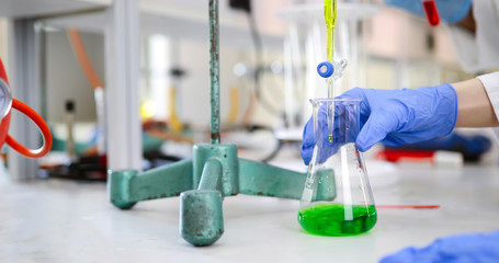 Picture of instrument used for chemical experiments