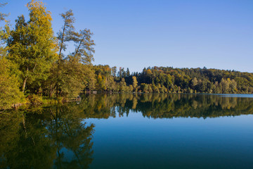 Herbst am Höllersee im Innviertel