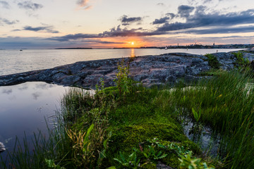 Sonnenuntergang an Finnlands Küste