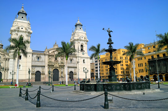 The Basilica Cathedral of Lima on Plaza Mayor Square, Lima, Peru, South America 