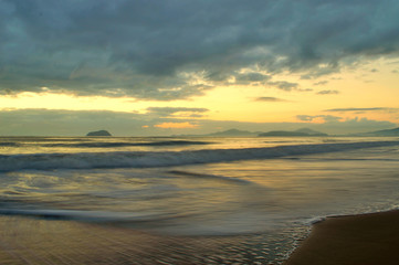 Obraz premium sunset on beach