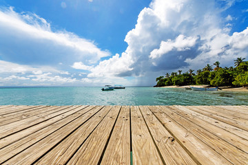 Traumurlaub auf Insel: Bootssteg in der Karibik (Samana / Cayo Levantado) :)
