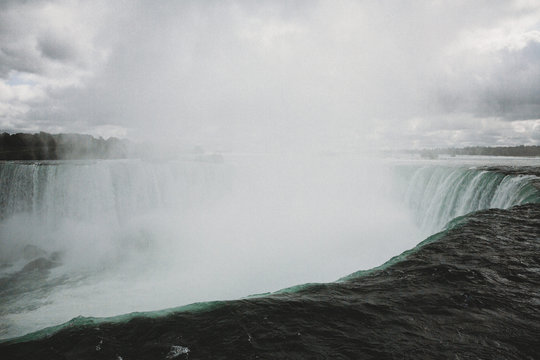 NIAGRA FALLS